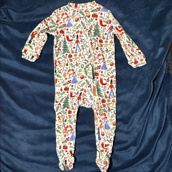Rifle Paper Co. (Pottery Barn Kids) Nutcracker sleeper - Picture 7 of 7